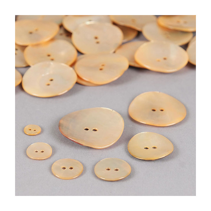 Bouton en nacre deux trous jaune