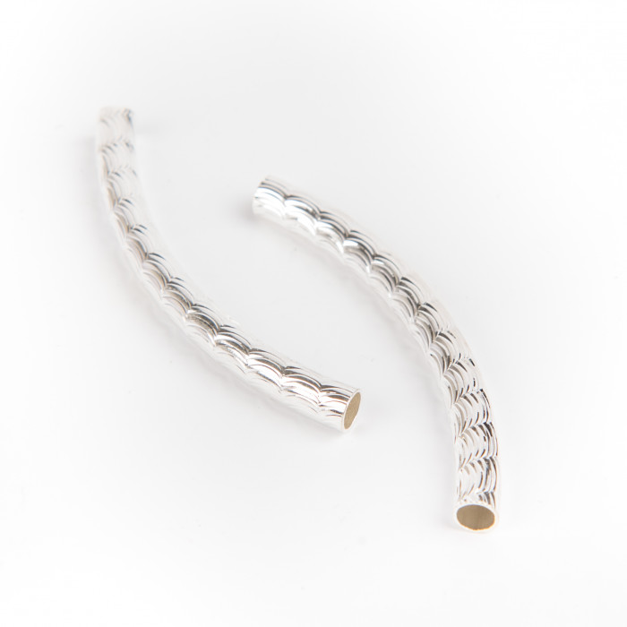 Perle en métal tube courbe 45 mm argent x1