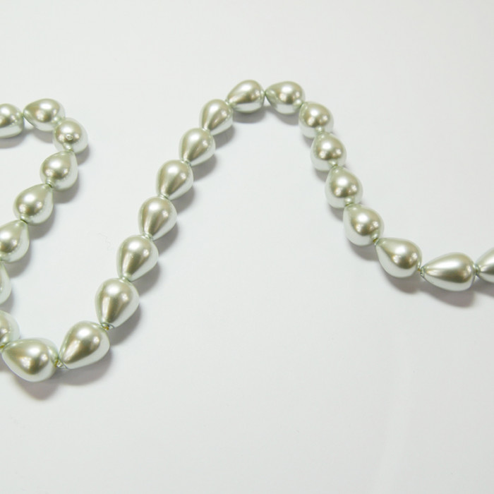 Perle nacrée goutte 12 x 10mm gris perle x1