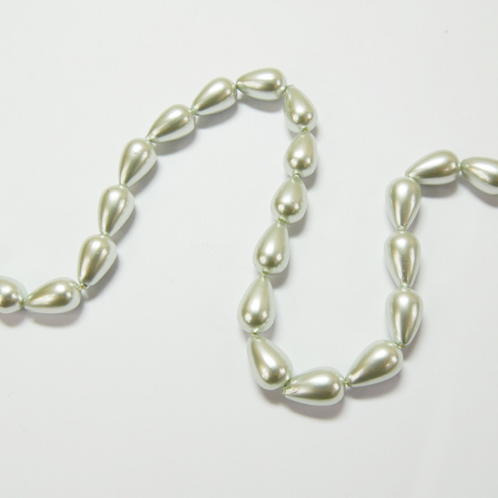 Perle nacrée goutte 14 x 8mm gris perle x1