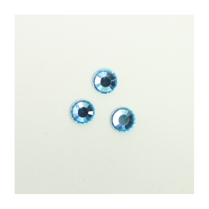 Perles à coller strassées 6mm bleu turquoise