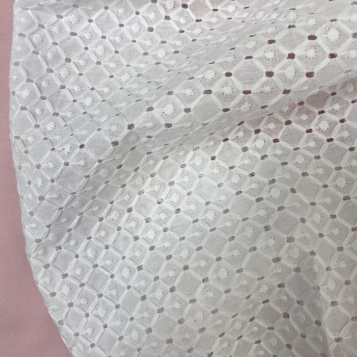 Tissu broderie anglaise Kita - blanc x 10 cm
