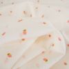 Tissu voile coton plumetis fraises - blanc x 10 cm