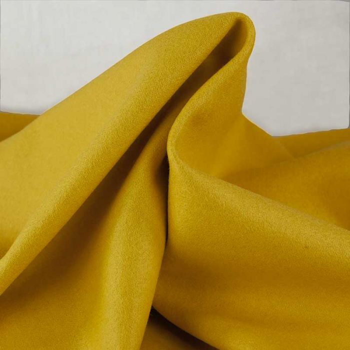 Tissu drap de laine cachemire haute couture - jaune safran x 10 cm