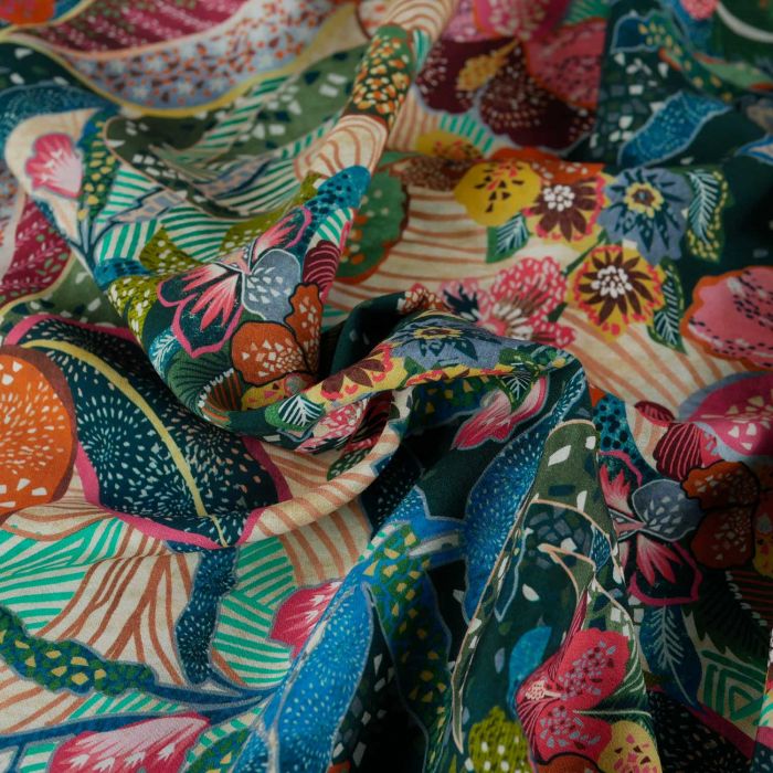 Tissu viscose mosaïque fleurs haute couture - multicolore x 10 cm