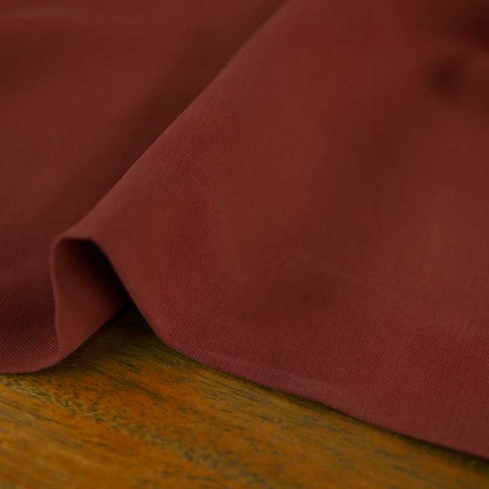 Tissu tencel haute couture - rouge carmin x 10 cm
