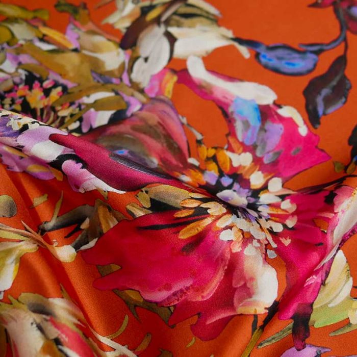 Tissu satin de soie stretch peinture de fleurs - orange x 10 cm