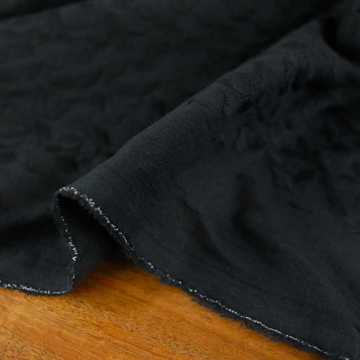 Tissu coton brodé feuillages Sélene - noir x 10 cm