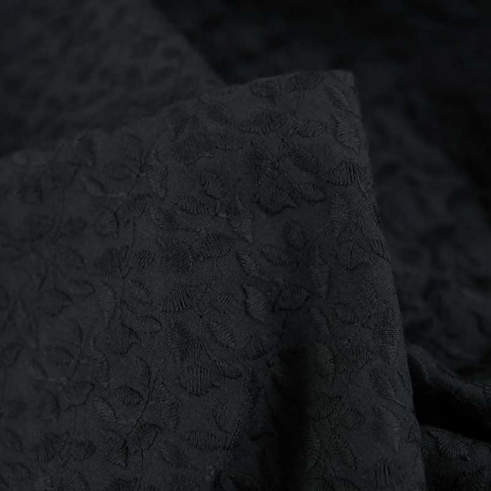 Tissu coton brodé feuillages Sélene - noir x 10 cm