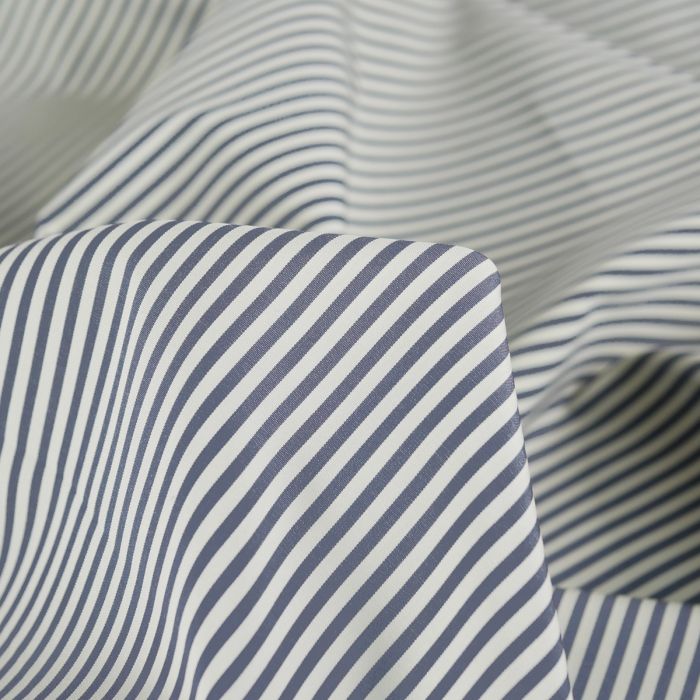 Tissu batiste coton rayures haute couture - bleu gris x 10 cm