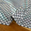 Tissu stretch lamé écailles sirène - argent x 10 cm