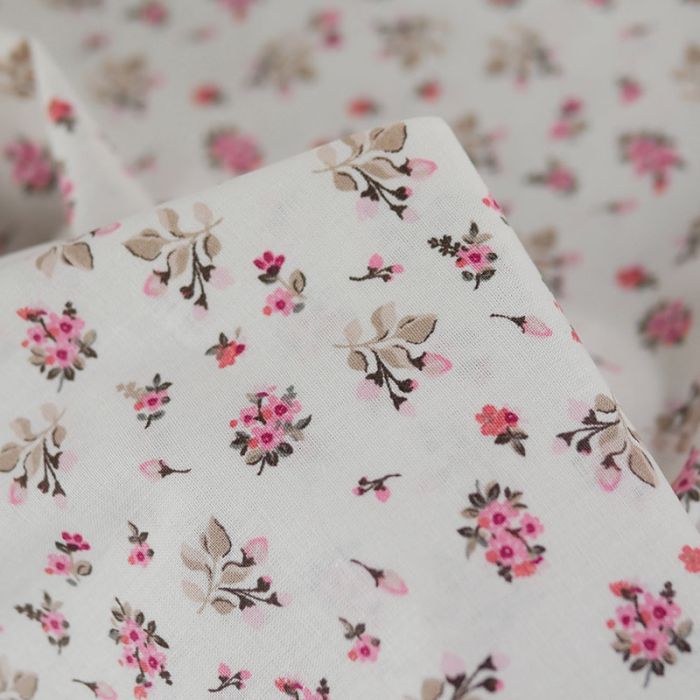 Tissu popeline de coton fleurettes roses - blanc cassé x 10 cm