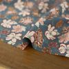 Tissu twill viscose stretch fleurs anémones - bleu de gris x 10 cm