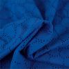 Tissu broderie anglaise love - bleu roi x 10 cm