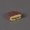 Breloque gateau fourré - marron x1