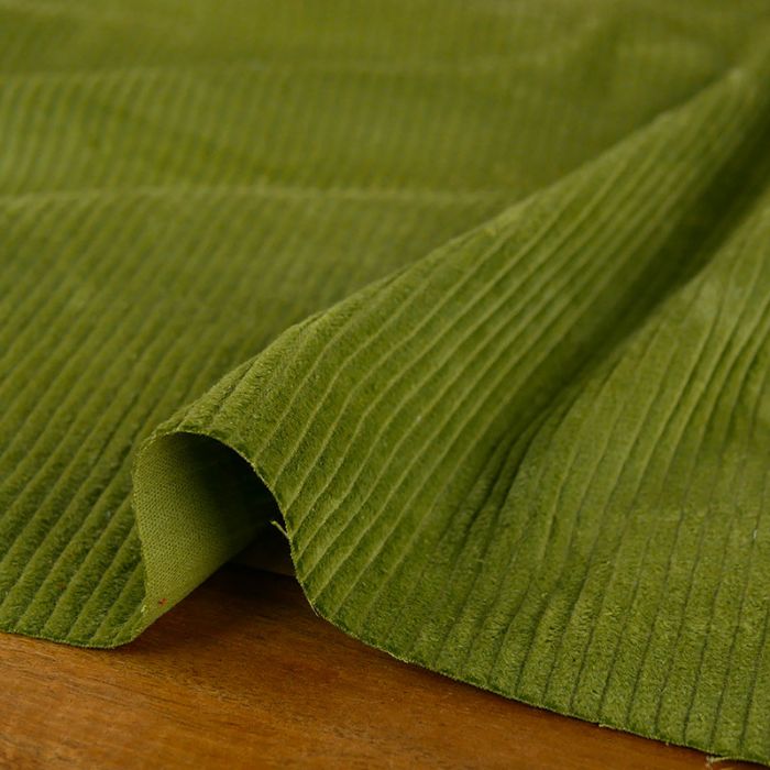 Tissu velours côtelé - vert thé x 10 cm