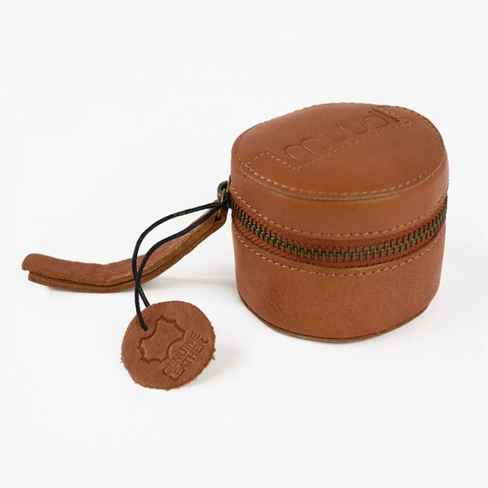 Boîte cuir pour aiguilles et accessoires couture - Muud