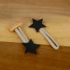 Brandebourg étoile simili cuir bouton bûchette x 1