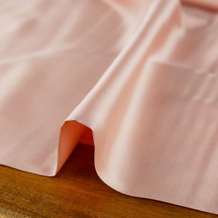 Tissu satin viscose uni - rose poudré x 10 cm