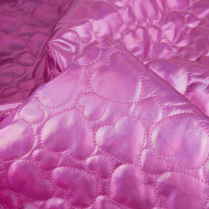 Tissu matelassé doudoune métallisé coeurs - rose x 10 cm