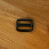 Boucle coulissante plastique 25 mm x 1