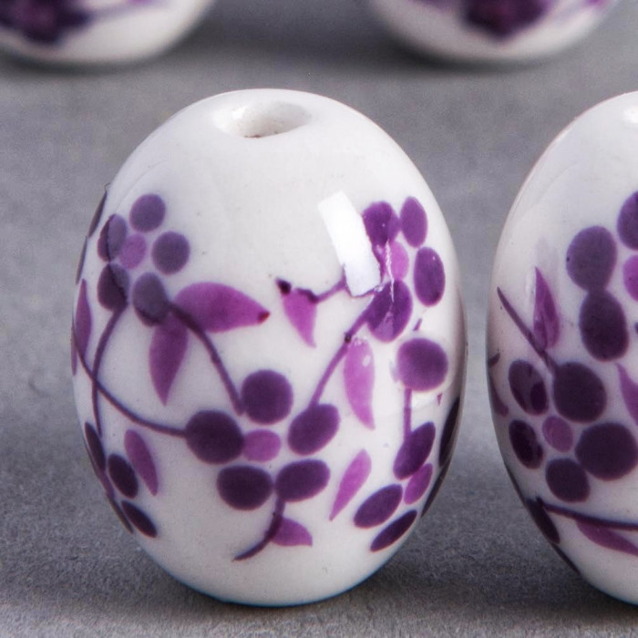 Perle céramique 10mm fleur blanc violet - La Palette de Perles