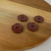 Bouton de costume vernis 4 trous - marron cognac x 1