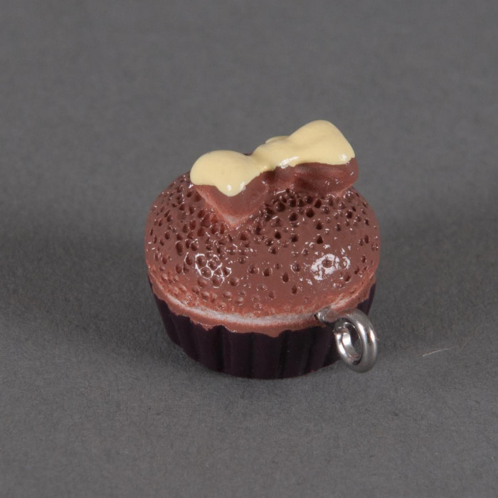 Breloque cupcake noeud chic - marron x1
