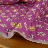 Tissu double gaze matelassée réversible fleurs indiennes - violet x 10 cm