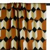 Tissu satin de viscose motifs géométriques - terracotta x 10 cm