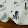Tissu piqué de coton nid d'abeille baleines - blanc x 10 cm