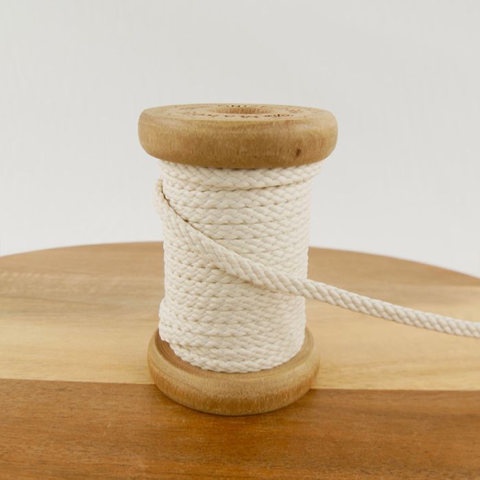 Cordon plat tressé 5 mm x 10 cm