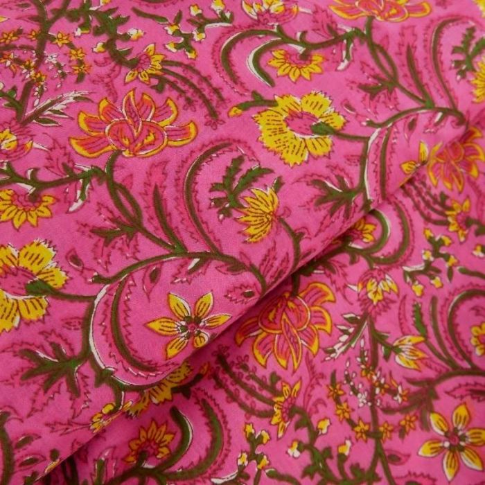 Tissu voile fleurs indiennes - rose x 10 cm