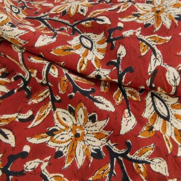 Tissu voile fleurs indiennes batik - terracotta x 10 cm