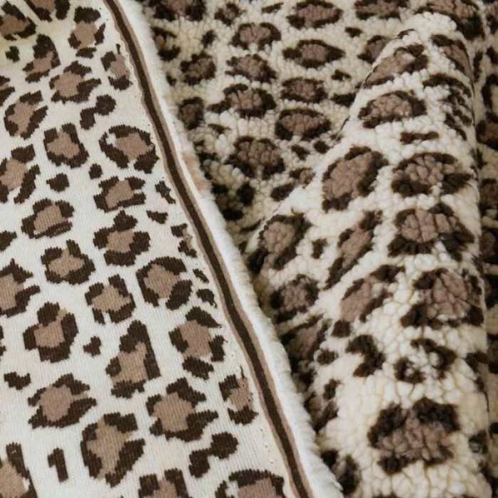 Tissu fausse fourrure sherpa mouton léopard - beige x 10 cm