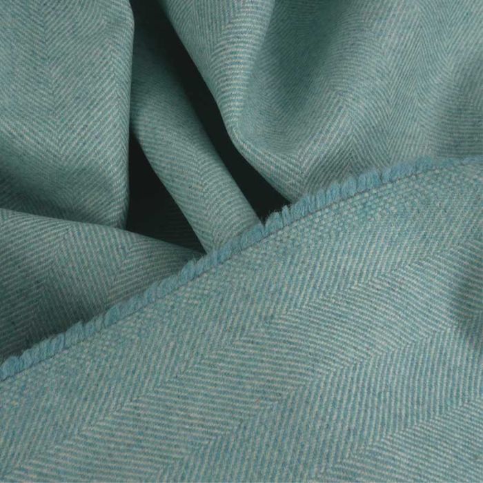 Tissu lainage fin chevrons haute couture - bleu clair x 10 cm