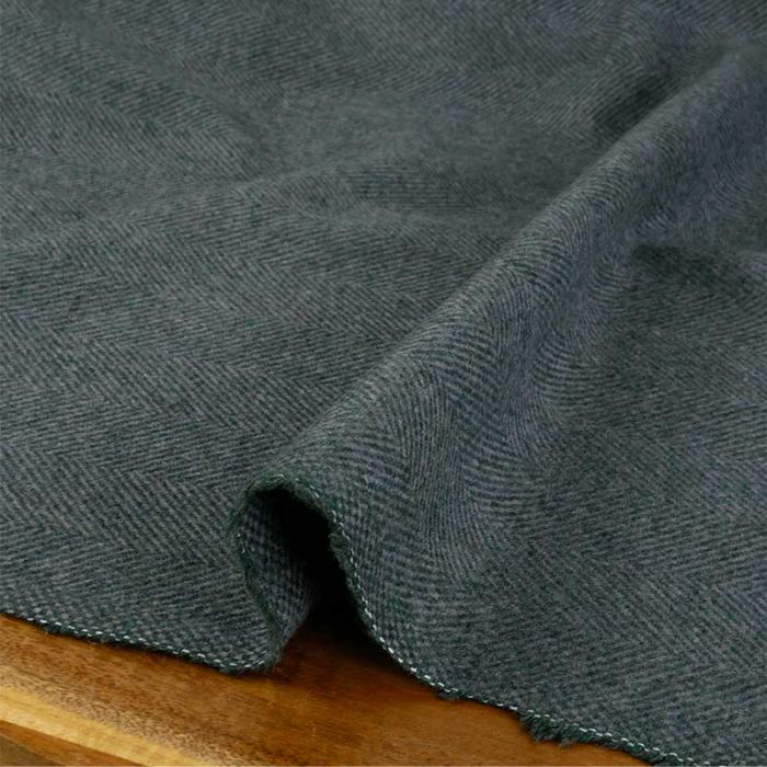 Tissu lainage fin chevrons haute couture - vert gris x 10 cm