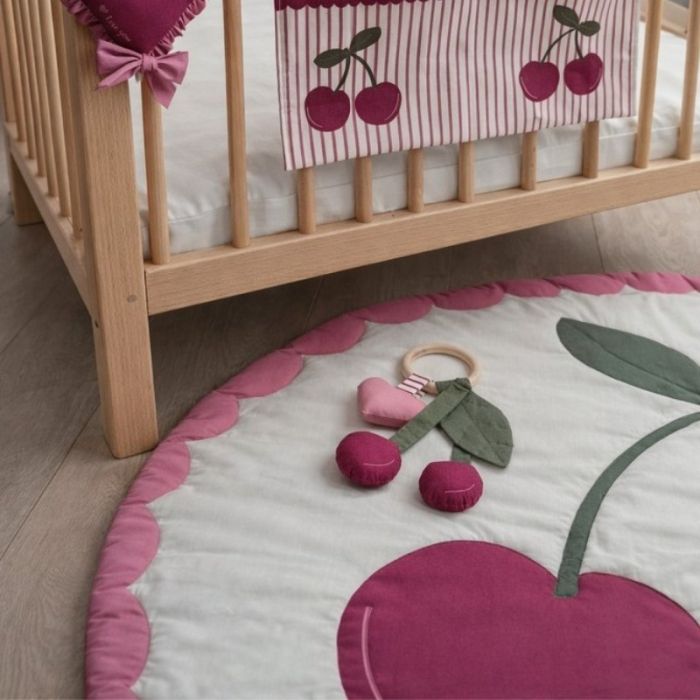 Tissu panneau tapis bébé et jeux à coudre - cerises