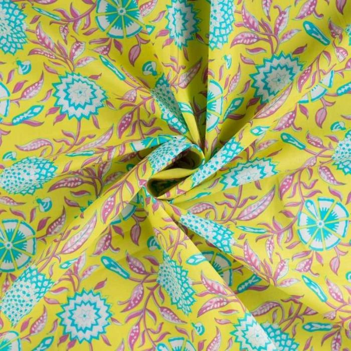 Tissu voile coton fleurs indiennes - jaune x 10 cm