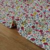 Tissu batiste coton fleurs anglaises - rouges x 10 cm