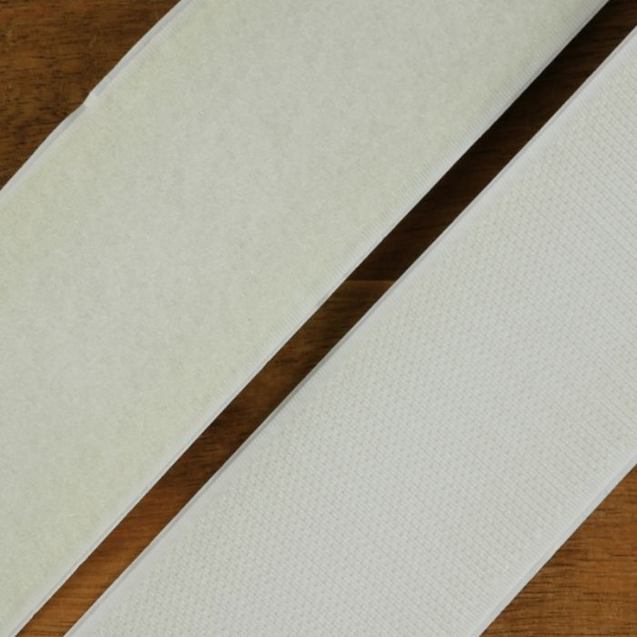 Bande scratch type Velcro adhésif 50 mm - blanc x 10 cm