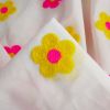 Tissu voile broderie fleurs fluo - blanc x 10 cm