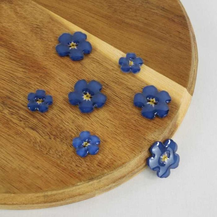 Bouton fleur pensée - bleu indigo x 1