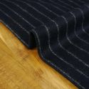 Tissu lainage fin rayures bleu marine haute couture - blanc x 10 cm